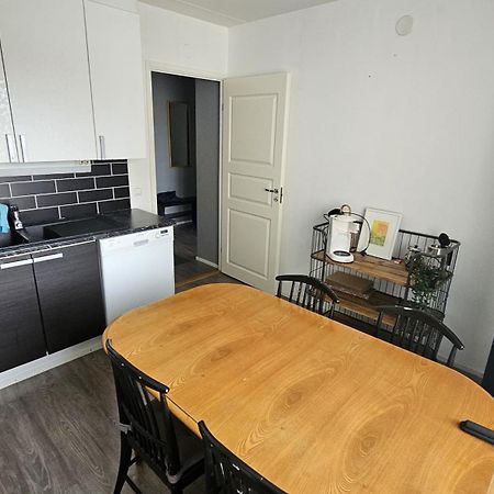 Tilava Kaksio, Saunalla Ja Saehkoeauton Latauksella. Tampere Luaran gambar