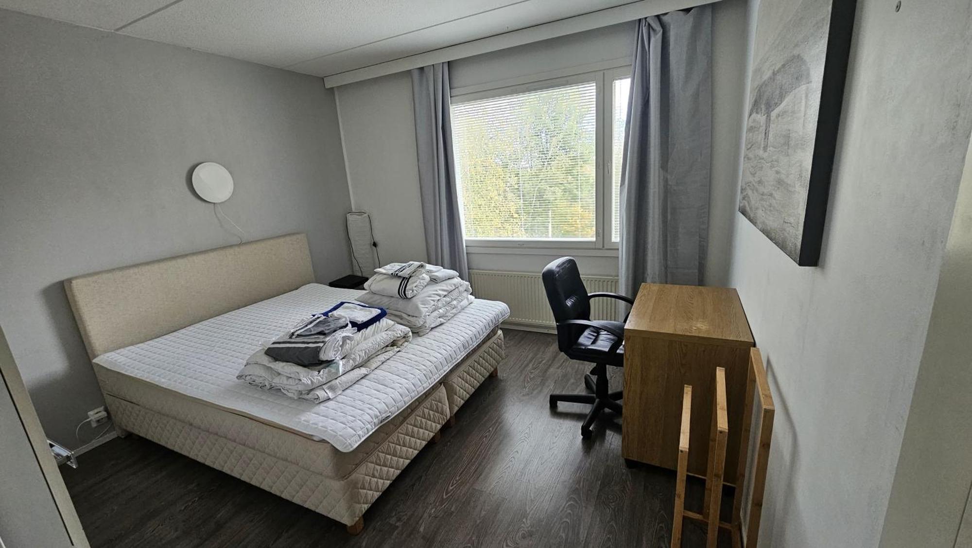 Tilava Kaksio, Saunalla Ja Saehkoeauton Latauksella. Tampere Luaran gambar
